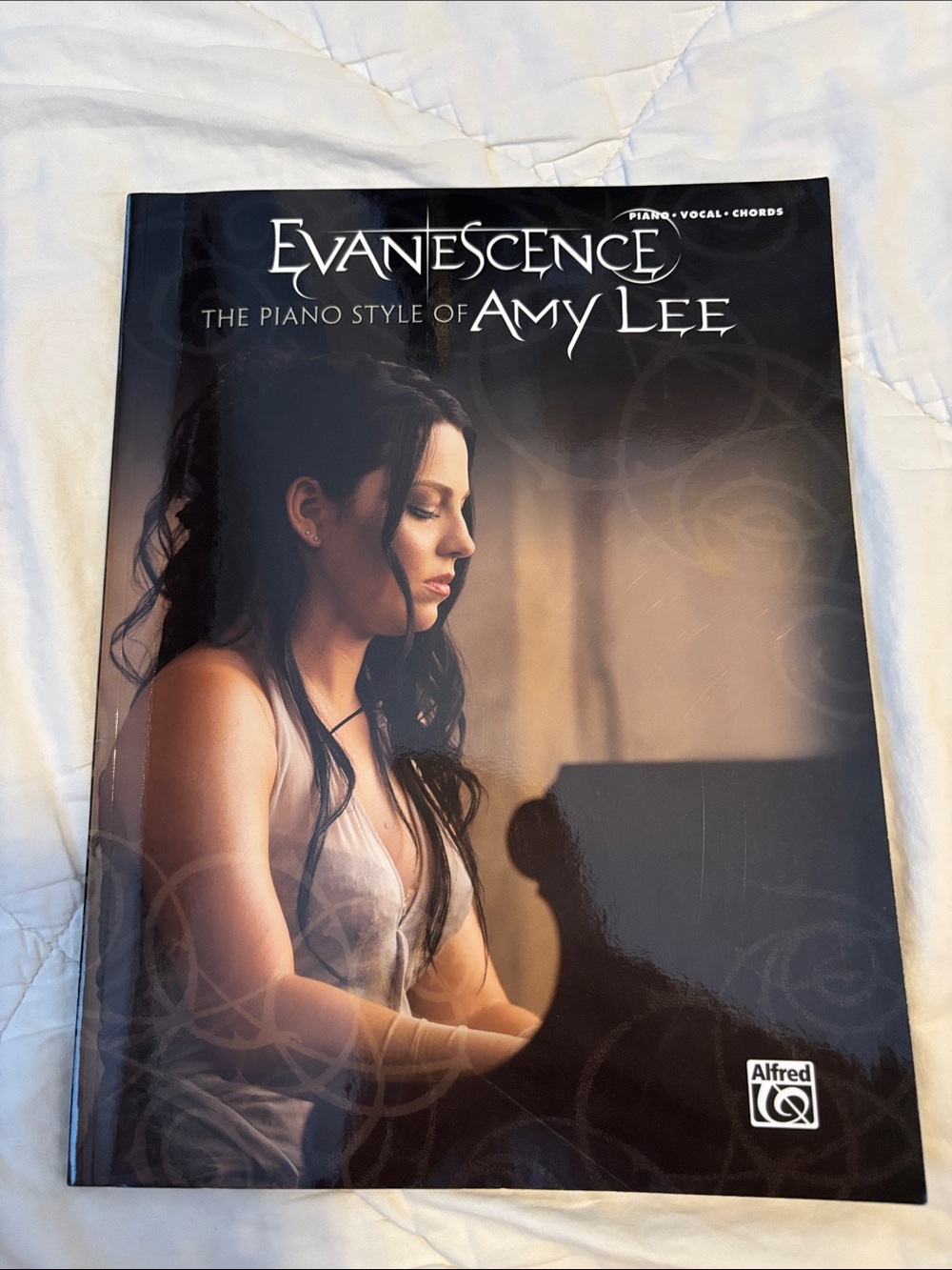 Alfred Evanescence Songbook – Amy Lee Selections